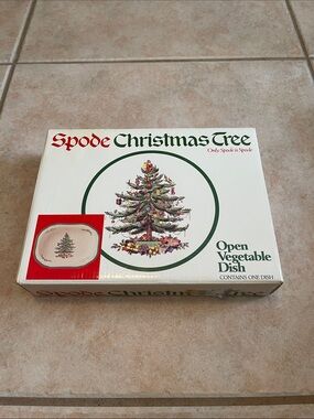 Spode Christmas Tree: Open Vegetable Dish